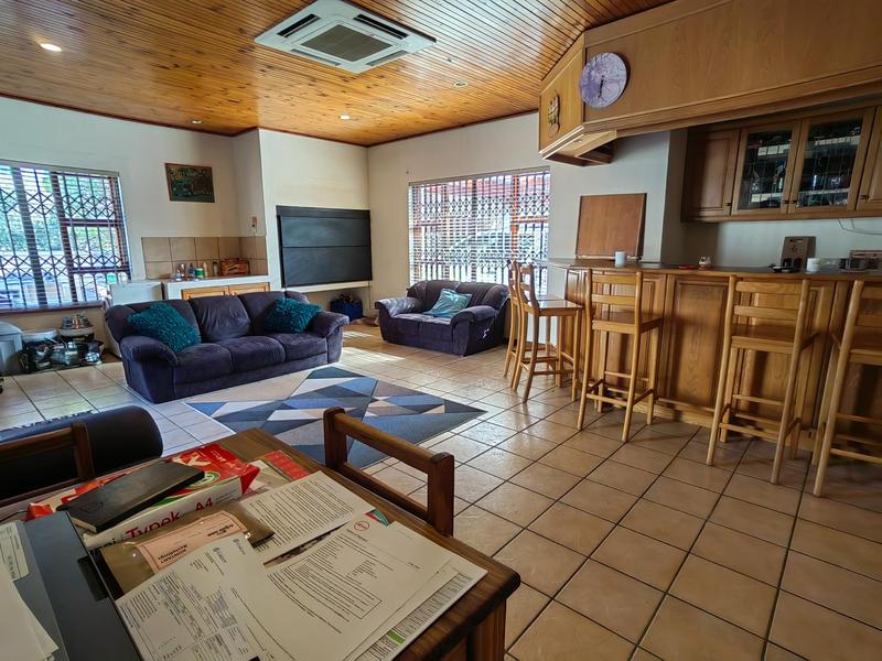 4 Bedroom Property for Sale in Prince Alfred Hamlet Western Cape